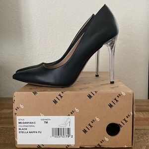 Matte Black pointed toe heels